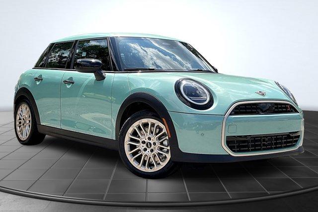 new 2025 MINI Hardtop car, priced at $37,410