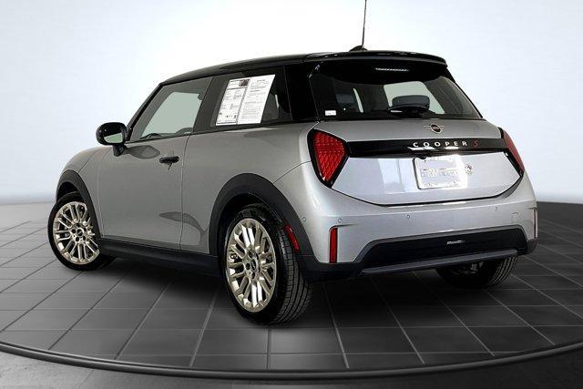 used 2025 MINI Hardtop car, priced at $29,995