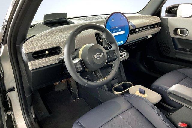 used 2025 MINI Hardtop car, priced at $29,995