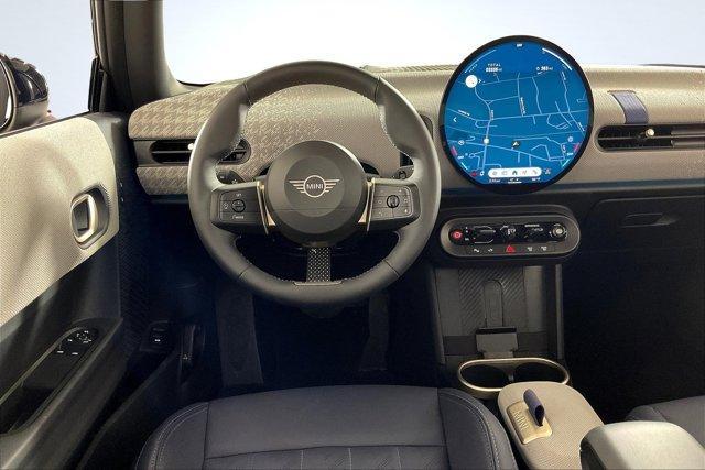 used 2025 MINI Hardtop car, priced at $29,995