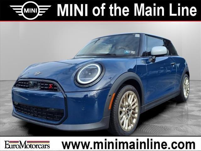 new 2025 MINI Hardtop car, priced at $36,065