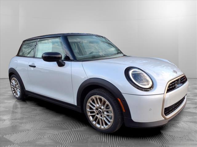 new 2025 MINI Hardtop car, priced at $35,905