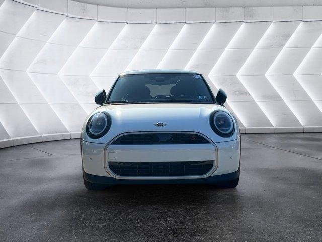 new 2025 MINI Hardtop car, priced at $35,905