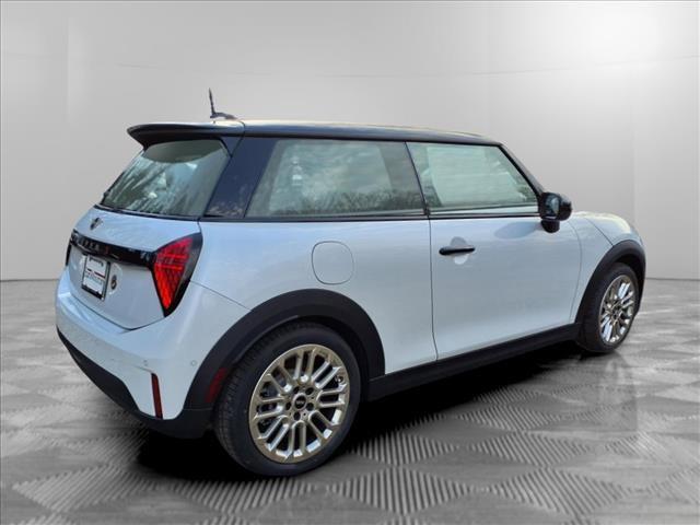 new 2025 MINI Hardtop car, priced at $35,905