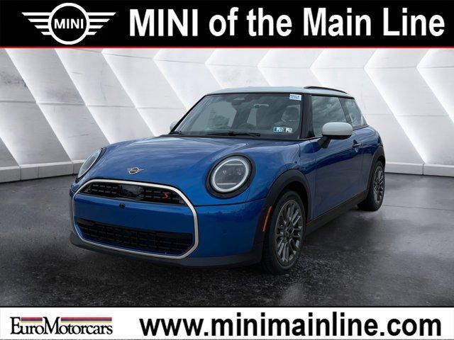 new 2025 MINI Hardtop car, priced at $38,735