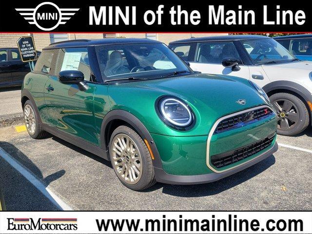 new 2025 MINI Hardtop car, priced at $37,180