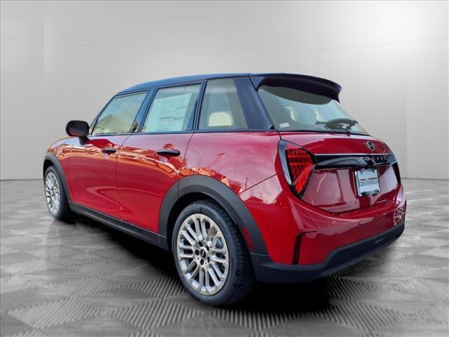 new 2025 MINI Hardtop car, priced at $39,380