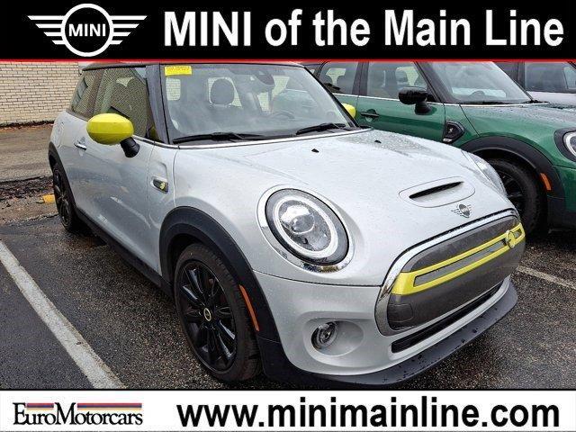 used 2021 MINI SE Hardtop car, priced at $20,995