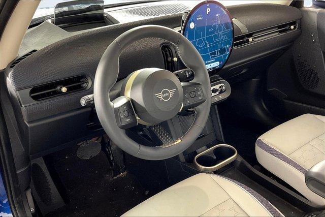 used 2025 MINI Hardtop car
