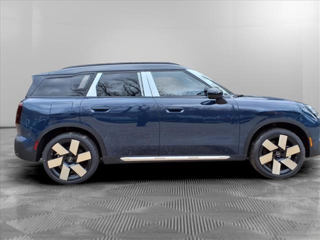 new 2025 MINI Countryman car, priced at $41,695