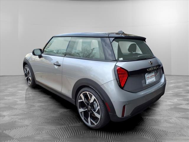 new 2025 MINI Hardtop car, priced at $35,695