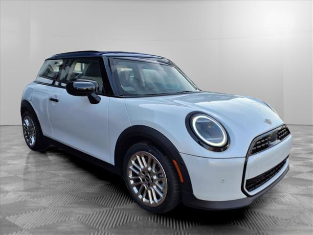 new 2025 MINI Hardtop car, priced at $34,095