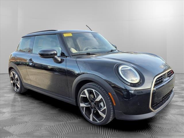 used 2025 MINI Hardtop car, priced at $34,495