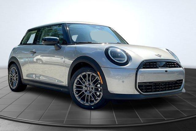 new 2025 MINI Hardtop car, priced at $37,380