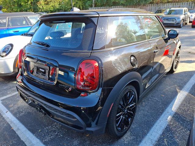 used 2022 MINI Hardtop car, priced at $25,495