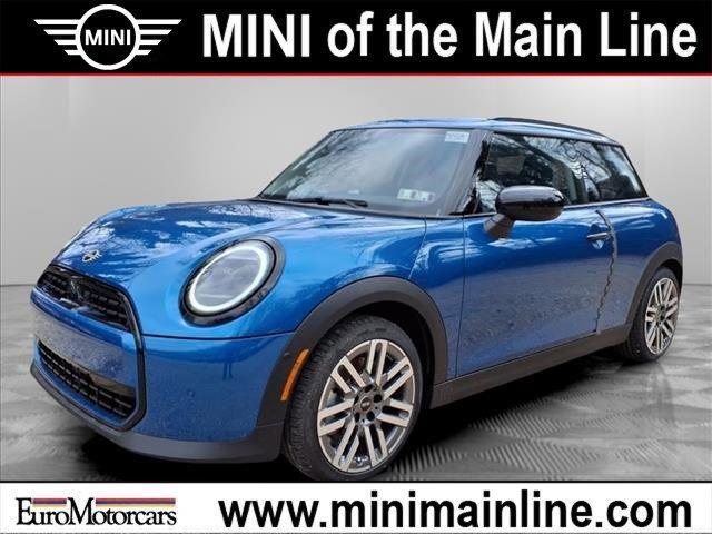 new 2025 MINI Hardtop car, priced at $32,980