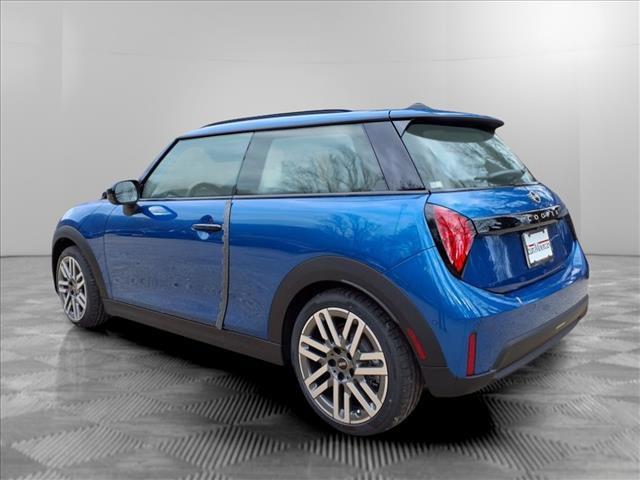 new 2025 MINI Hardtop car, priced at $32,980