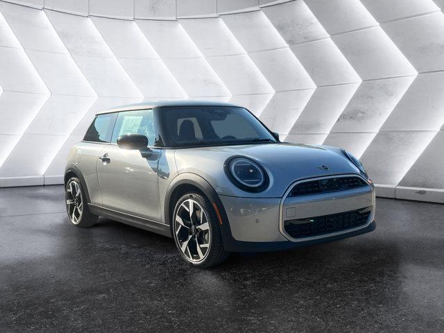 new 2025 MINI Hardtop car, priced at $35,395