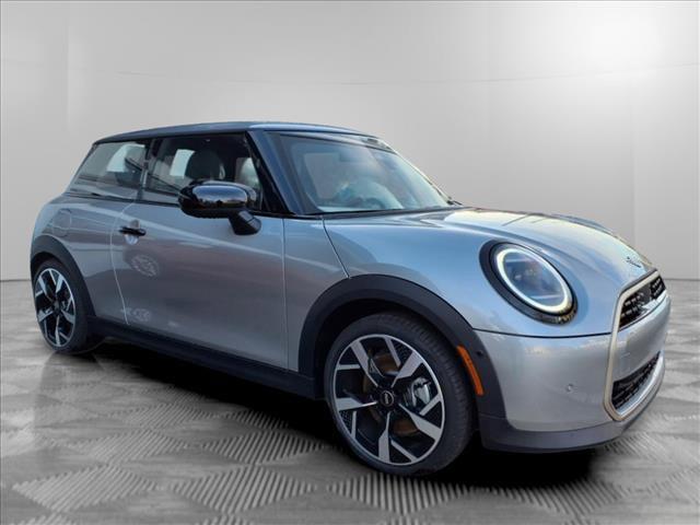 new 2025 MINI Hardtop car, priced at $35,395