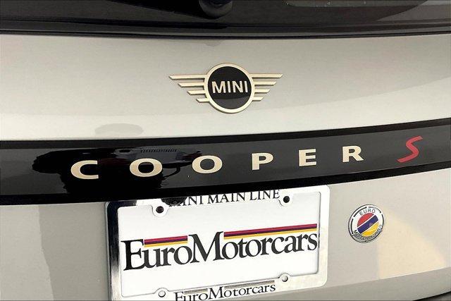 used 2025 MINI Hardtop car, priced at $29,995