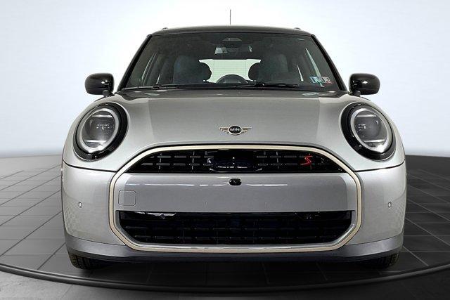 used 2025 MINI Hardtop car, priced at $29,995