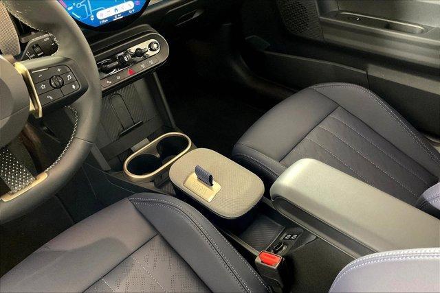 used 2025 MINI Hardtop car, priced at $29,995