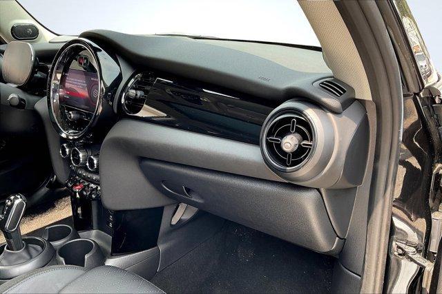 used 2023 MINI Hardtop car, priced at $26,495