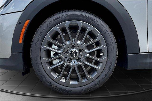 new 2025 MINI Hardtop car, priced at $32,430