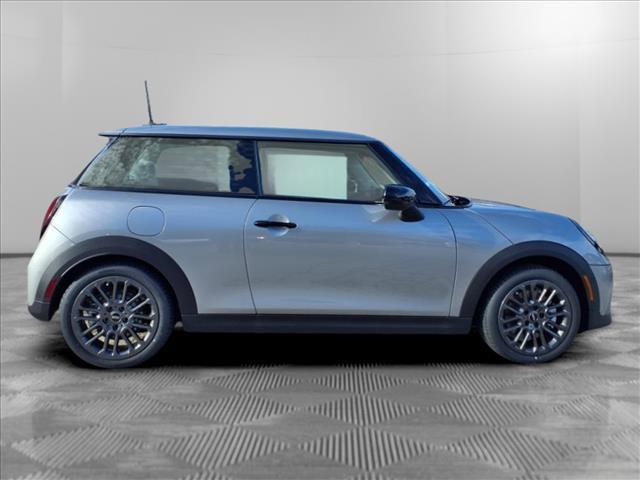 new 2025 MINI Hardtop car, priced at $32,430