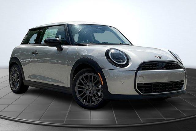 new 2025 MINI Hardtop car, priced at $32,430