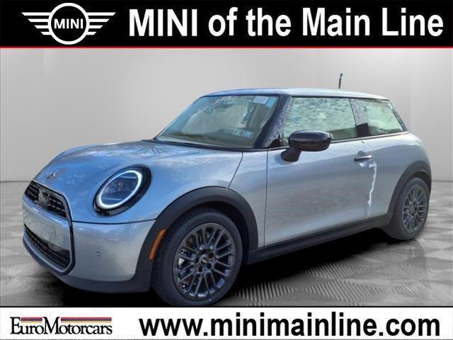 new 2025 MINI Hardtop car, priced at $32,430