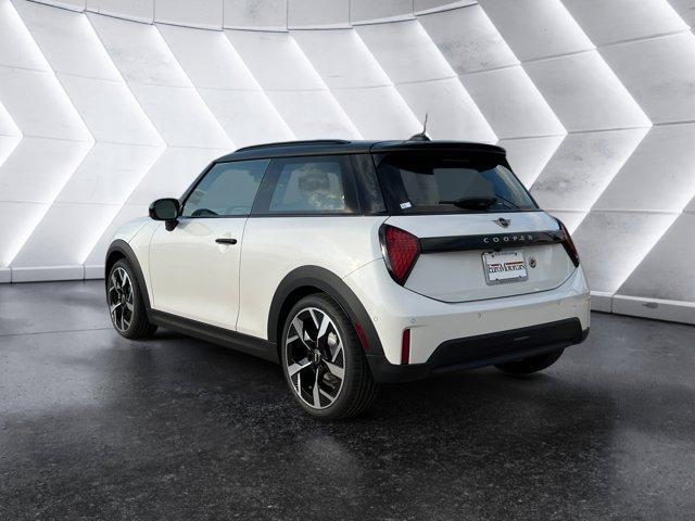 new 2025 MINI Hardtop car, priced at $38,385