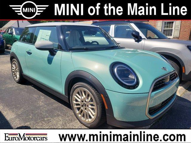 new 2025 MINI Hardtop car, priced at $36,205