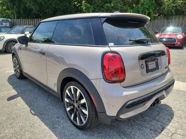 used 2022 MINI Hardtop car, priced at $23,371