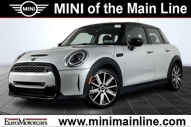 used 2023 MINI Hardtop car, priced at $24,995