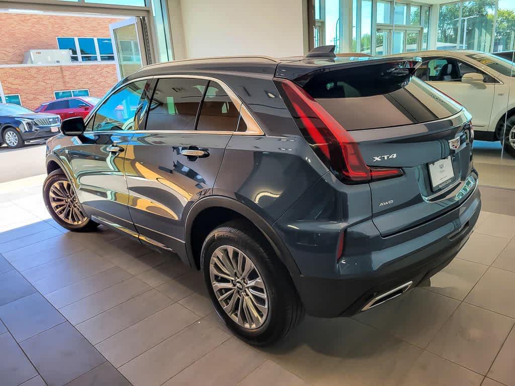 used 2024 Cadillac XT4 car, priced at $33,888