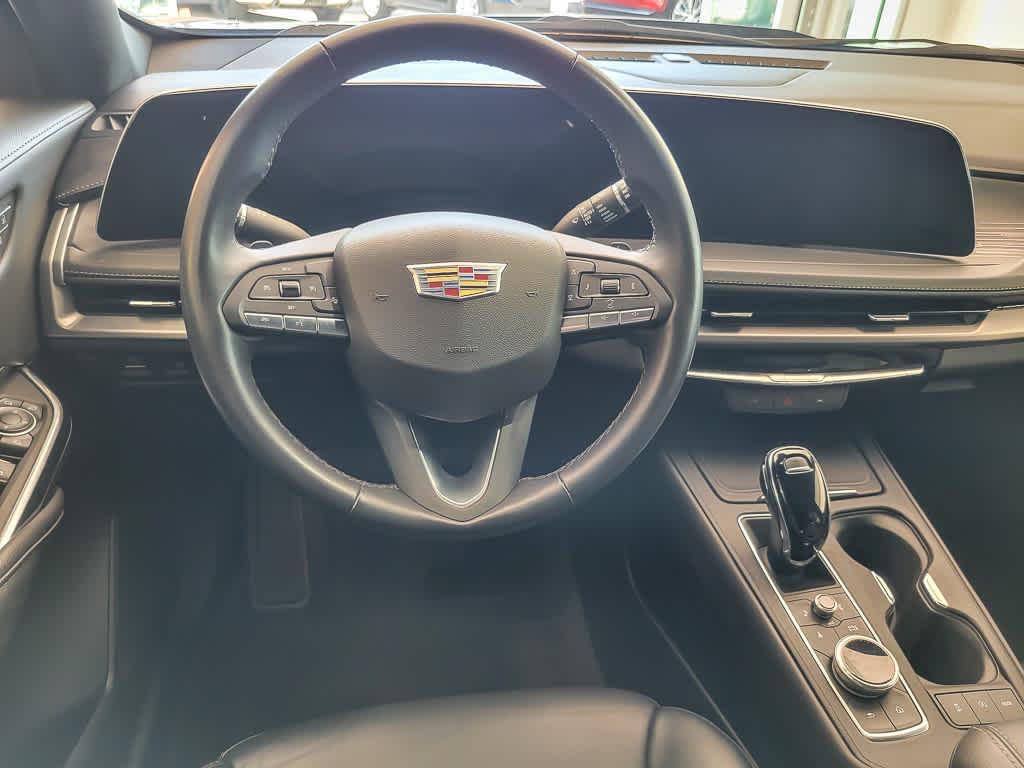 used 2024 Cadillac XT4 car, priced at $33,888