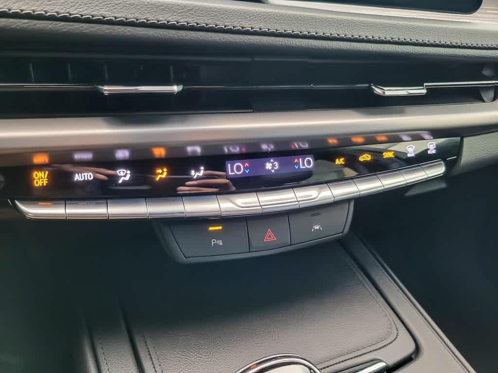 used 2024 Cadillac XT4 car, priced at $33,888