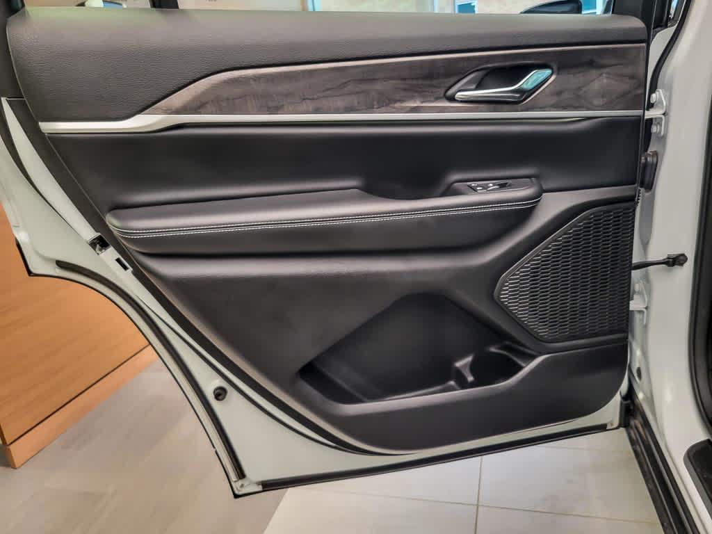 used 2024 Jeep Grand Cherokee L car, priced at $36,973