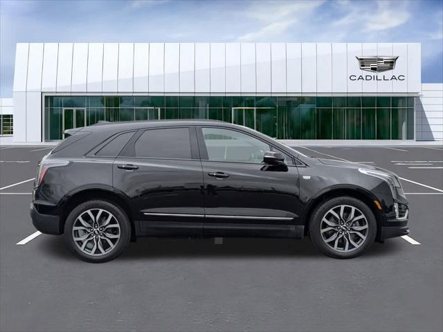 used 2021 Cadillac XT5 car, priced at $35,995