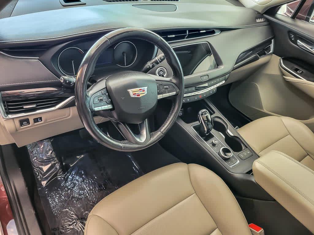 used 2023 Cadillac XT4 car, priced at $26,988