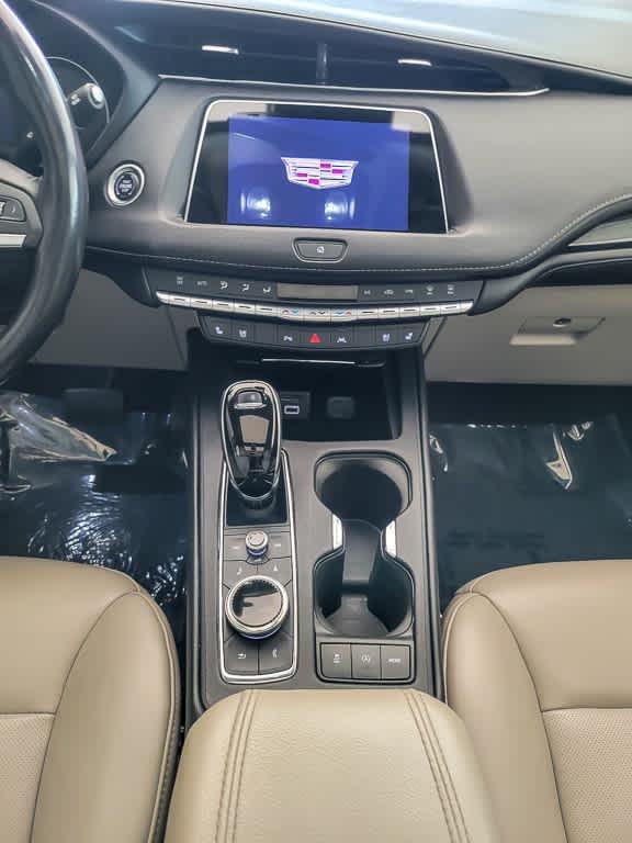 used 2023 Cadillac XT4 car, priced at $26,988