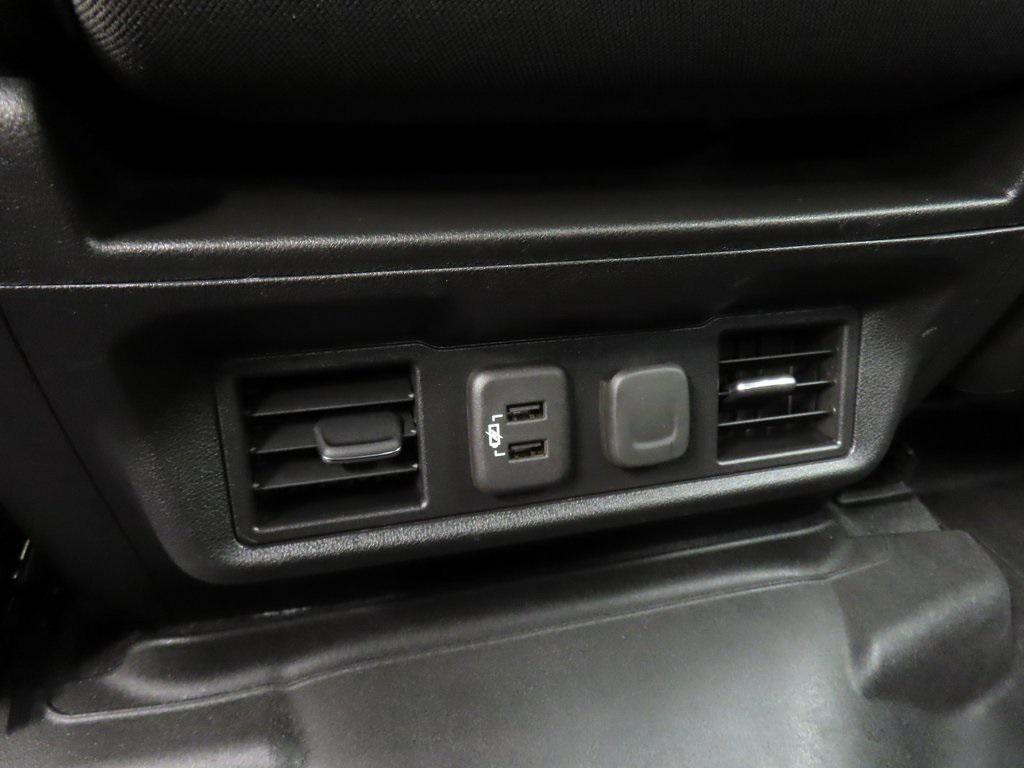 used 2021 GMC Sierra 1500 car, priced at $35,991