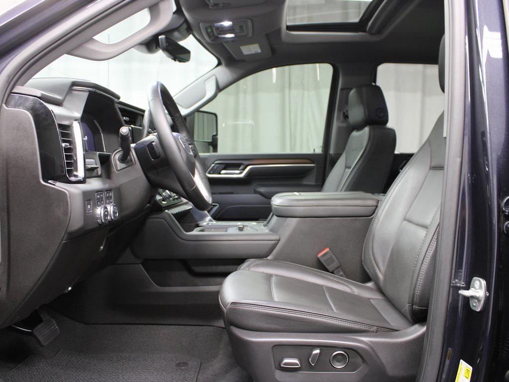 used 2025 GMC Sierra 2500 car, priced at $77,997