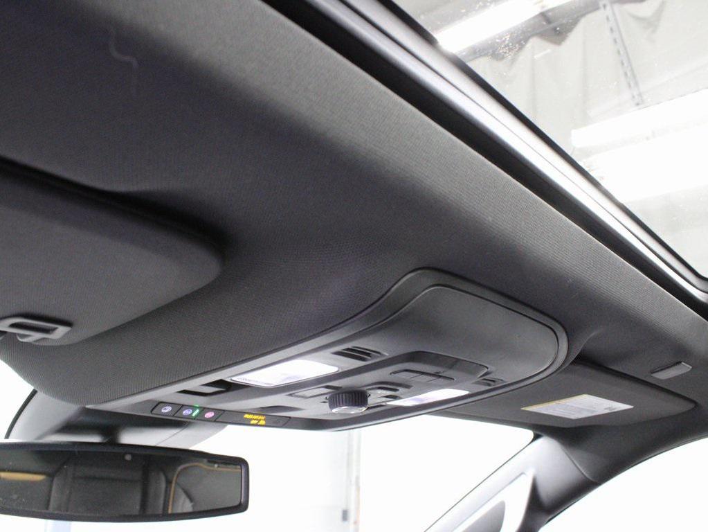 used 2023 GMC Yukon XL car, priced at $68,592