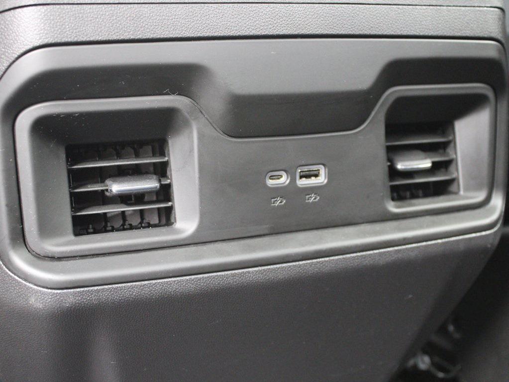 used 2022 Chevrolet Silverado 1500 car, priced at $38,991