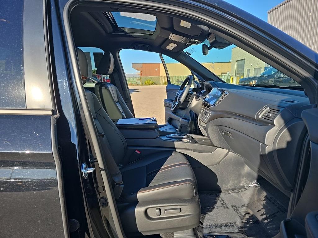 used 2025 Honda Ridgeline car, priced at $41,998
