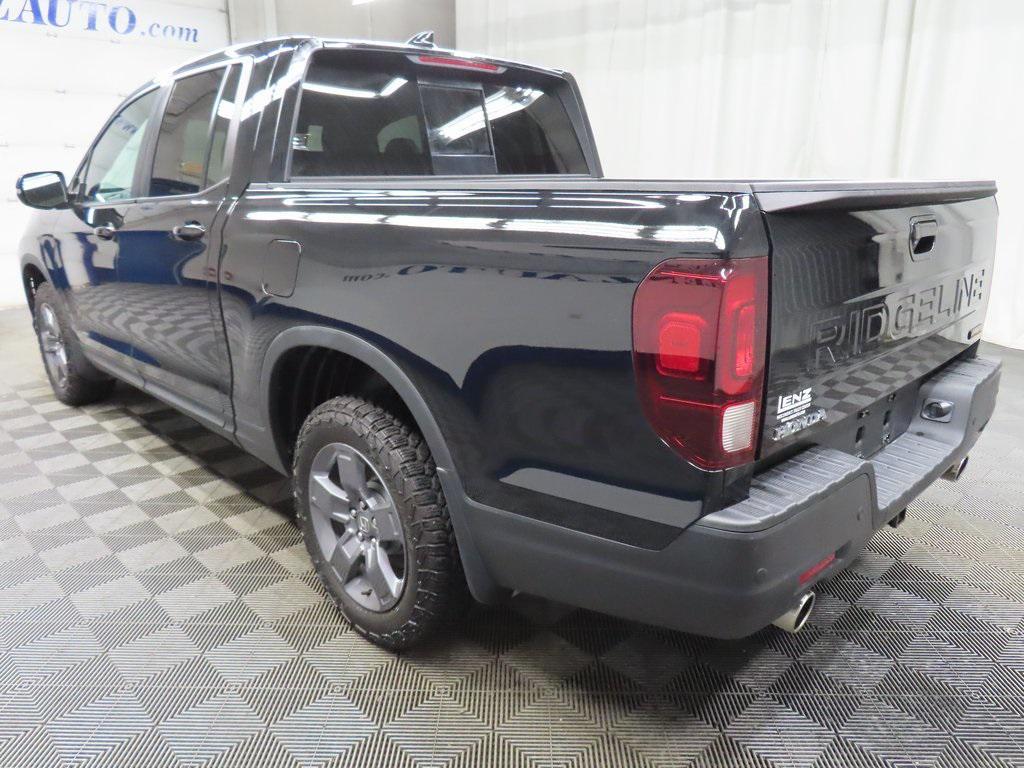 used 2025 Honda Ridgeline car, priced at $39,997