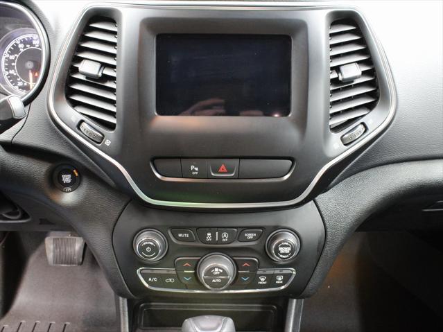 used 2020 Jeep Cherokee car, priced at $19,497