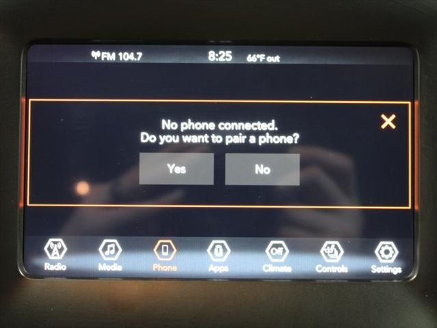used 2020 Jeep Cherokee car, priced at $19,497